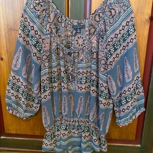 American Eagle Women’s 3/4 Sleeve Blouse M